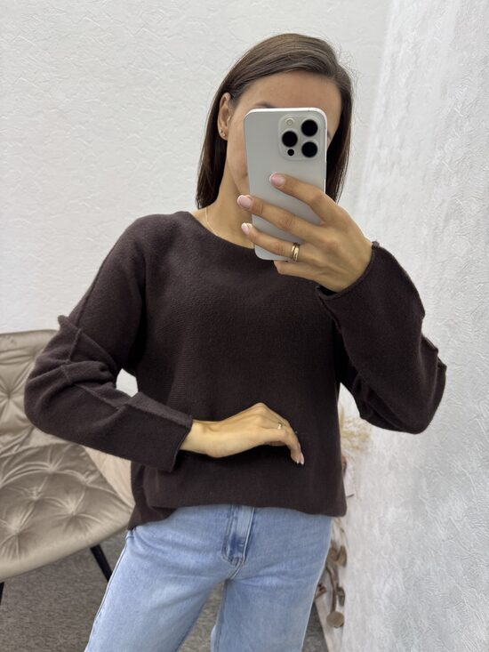 Džemperis ar garām piedurknēm