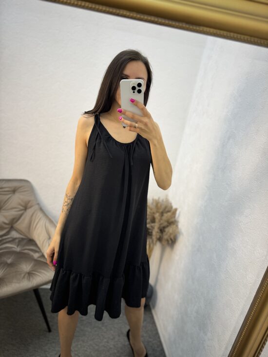 Kleita ar regulējamam lencēm.